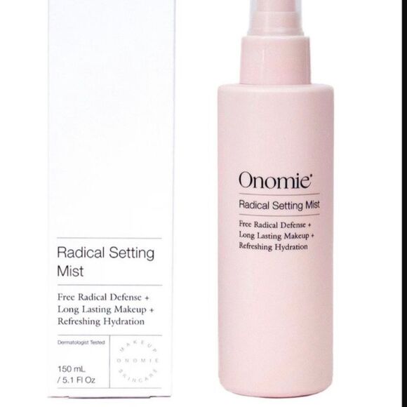 ONOMIE RADICAL SETTING MIST LONG LASTING REVOLVE 5 ⭐️ 159ml 37.00 - Picture 4 of 5